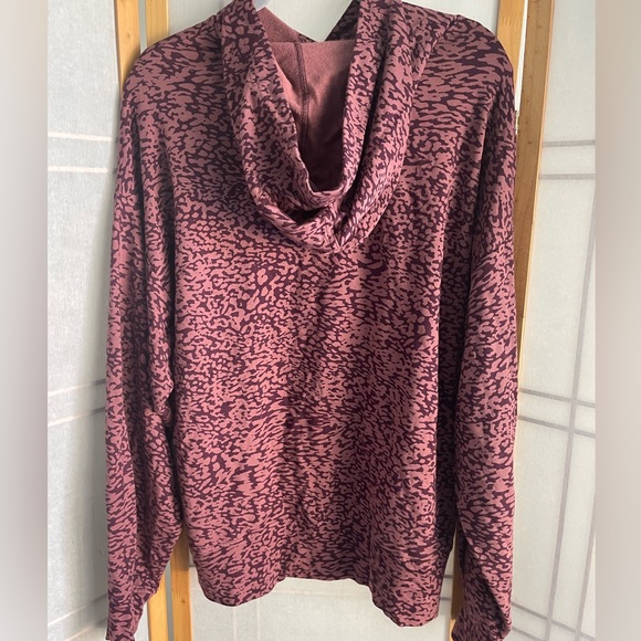 Athleta Balance Printed Hoodie - Picture 4 of 7